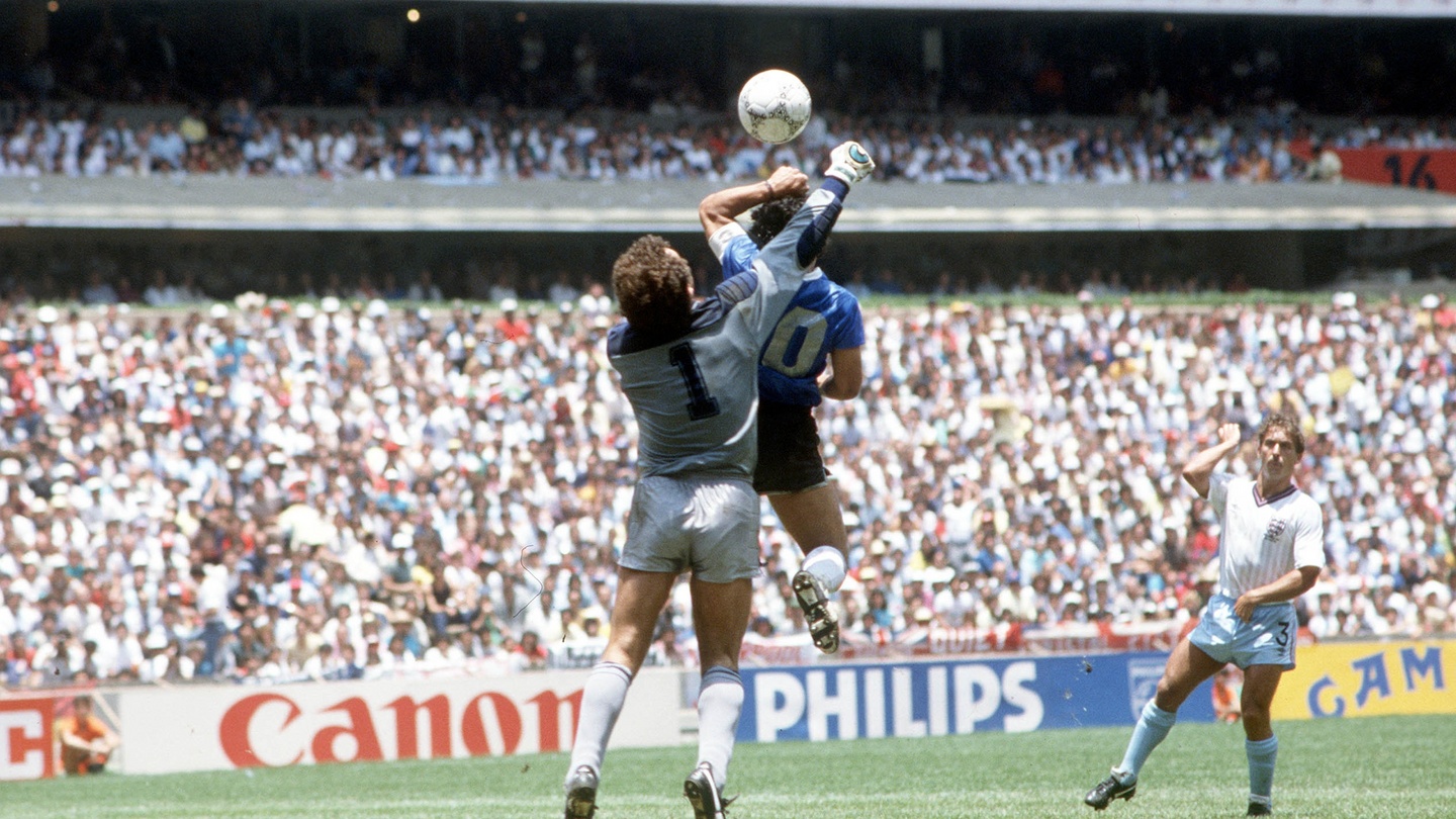Pele's tribute to Diego Maradona: I hope to play football with him