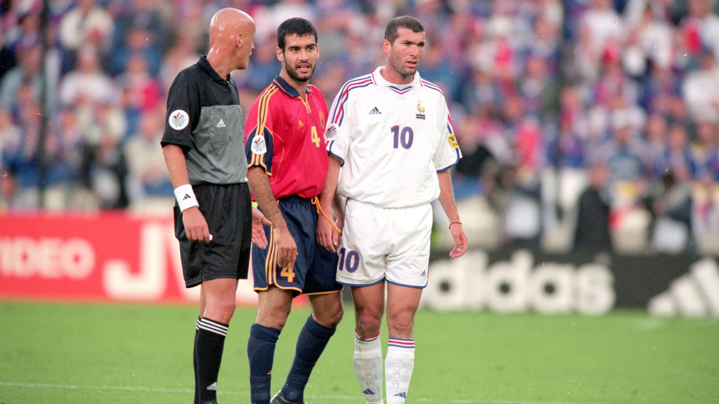 Pelé vs Zidane 