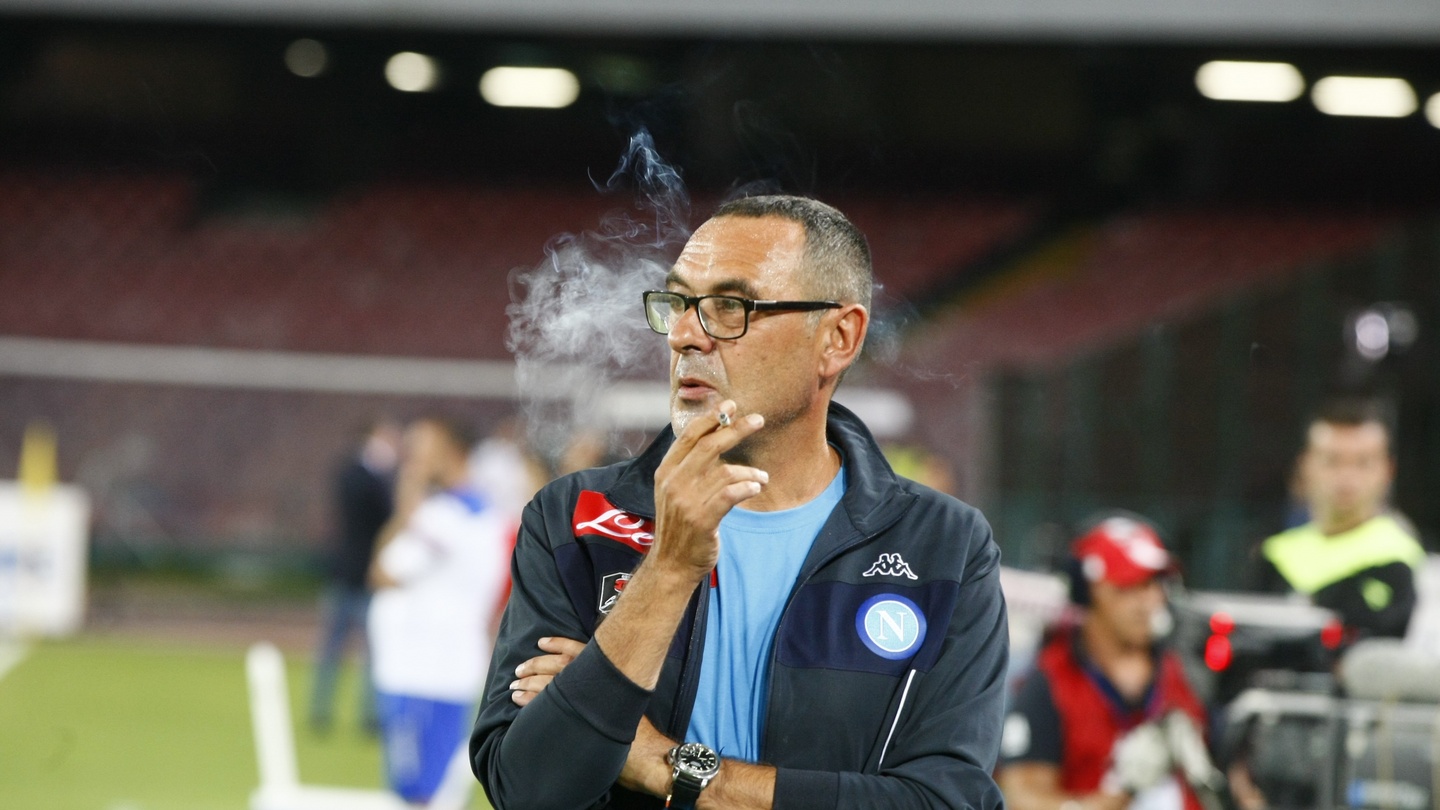 How would chain-smoking Maurizio Sarri suit Chelsea? – The Irish Times
