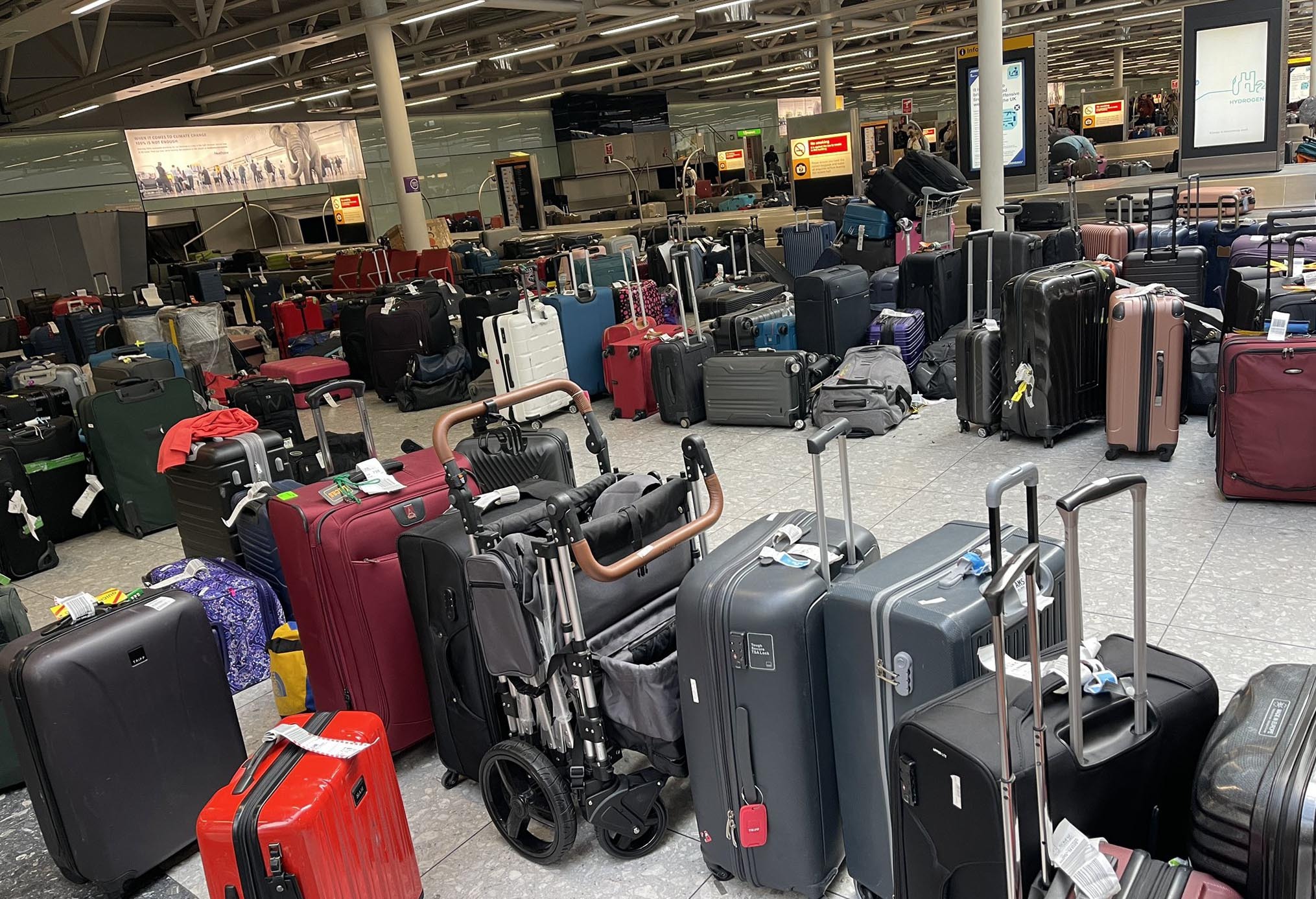 Ben-Gurion Airport to introduce self-service luggage check-in -  www.israelhayom.com