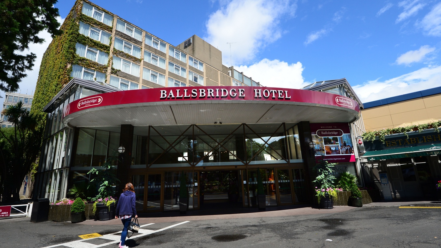 Ballsbridge Hotel to stay open longer than expected after lease