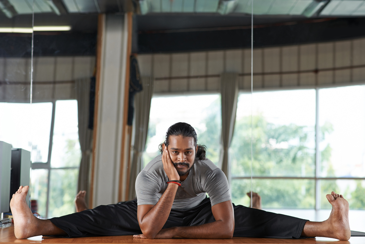 Even the Stiffest People Can Do the Splits: A 4-Week Stretching Plan to  Achieve Amazing Health