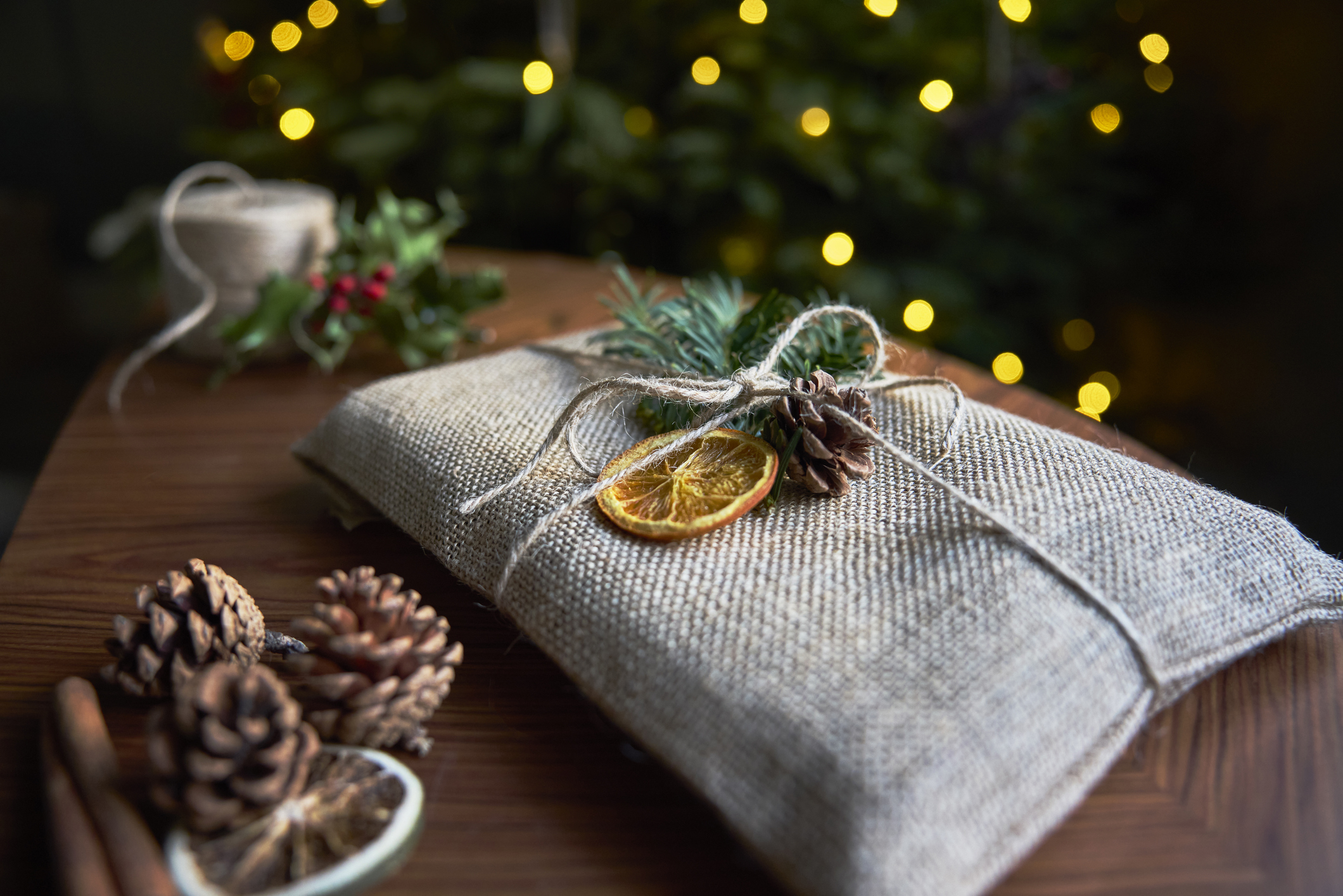 Nósanna caifeacha na Nollag – The Irish Times, image size:2120x1414