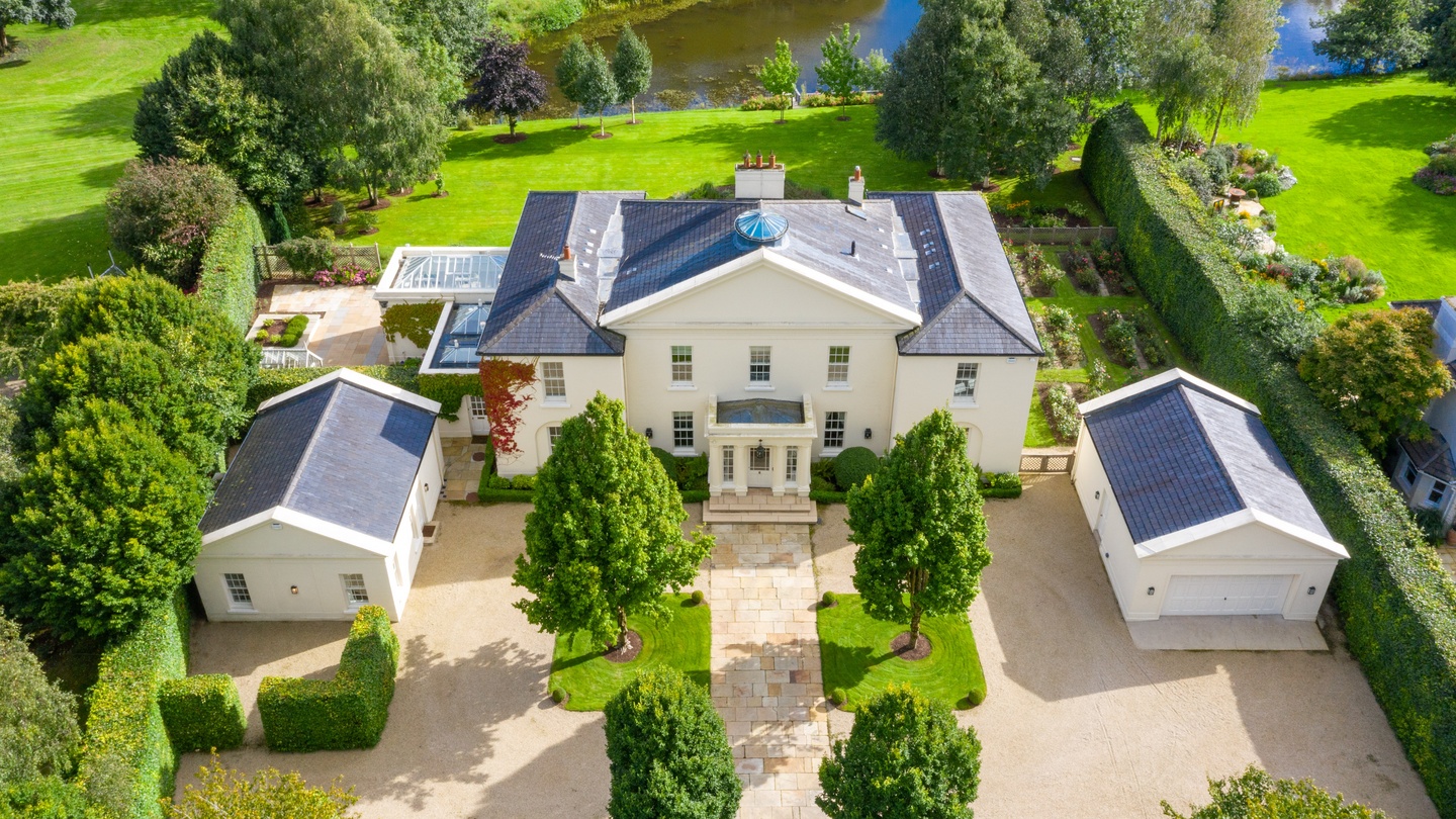 K Club mansion with private jetty and sporting pedigree for € – The  Irish Times