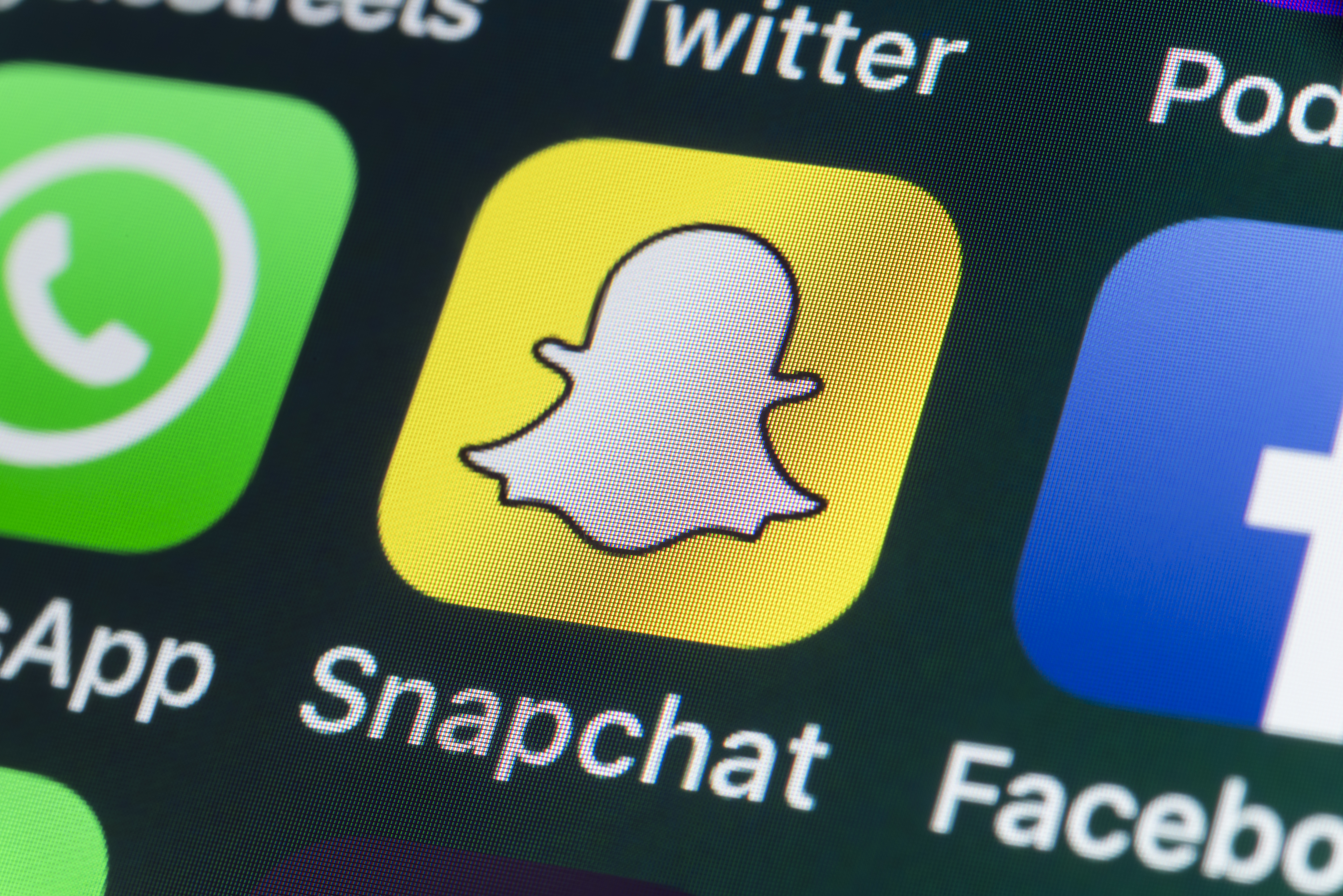 6016px x 4016px - Man paid girls as young as 14 to pose for child sex abuse videos sent to  him over Snapchat â€“ The Irish Times