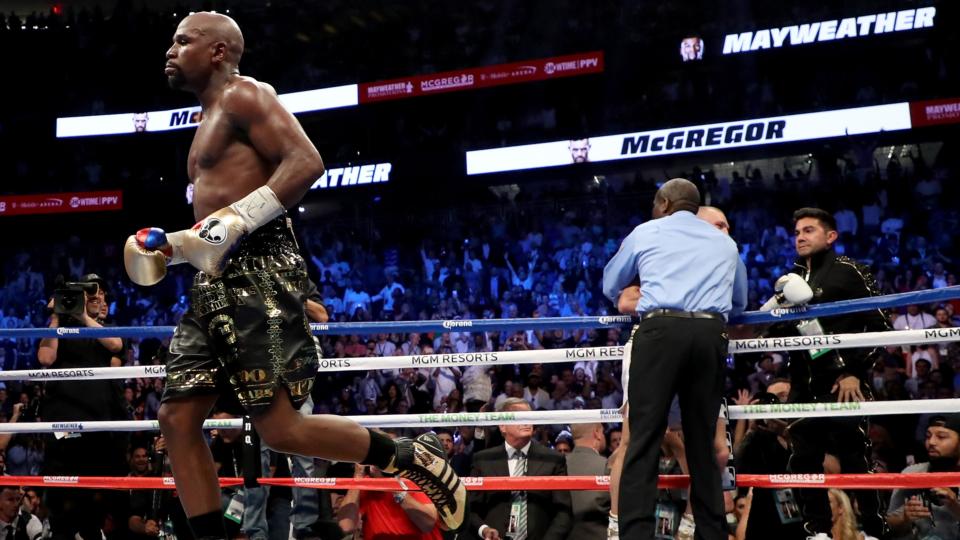 Floyd Mayweather given custom-made boxing shorts emblazoned with