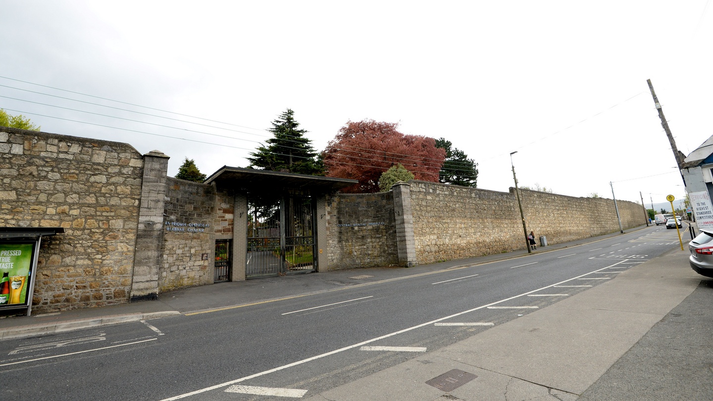 Decathlon gets permission for Liffey Valley retail warehouse outlet – The  Irish Times