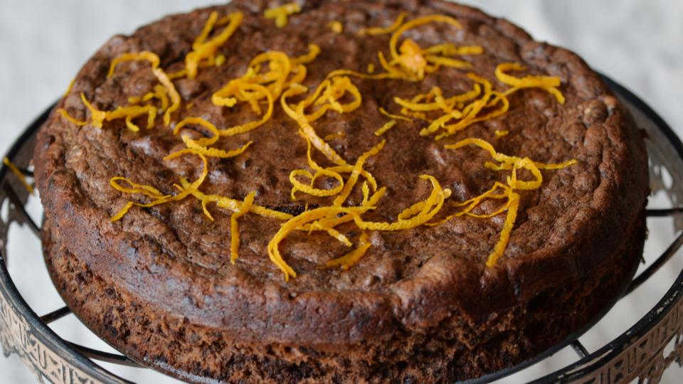 Raw Chocolate Orange Blossom Mousse Cake | Fragrant Vanilla Cake