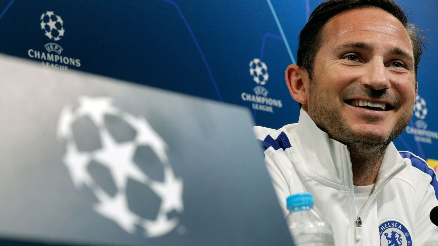 Chelsea's Frank Lampard shrugs off silence from Roman Abramovich, Chelsea