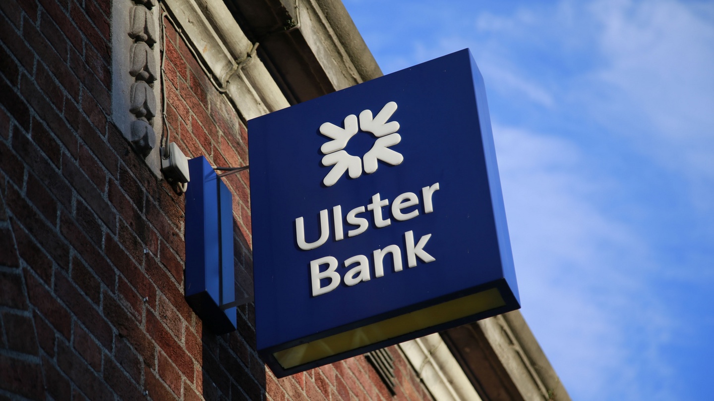 Ulster Bank to introduce new card payment controls on app – The Irish Times
