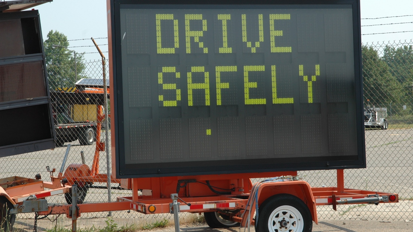 Electronic Signs atelieryuwa.ciao.jp
