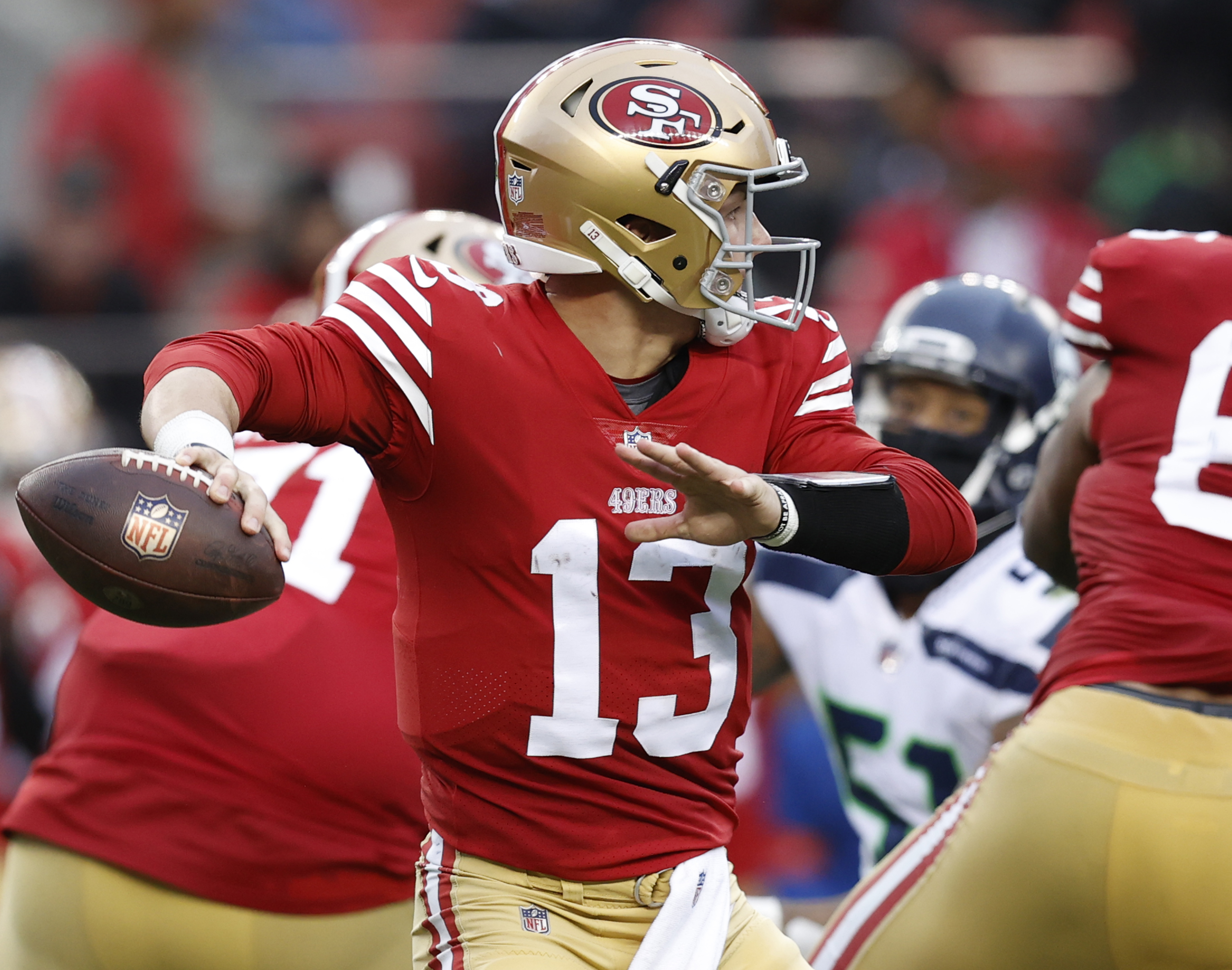 Ways to Watch and Listen in the UK: Seahawks vs. 49ers Wild Card Weekend