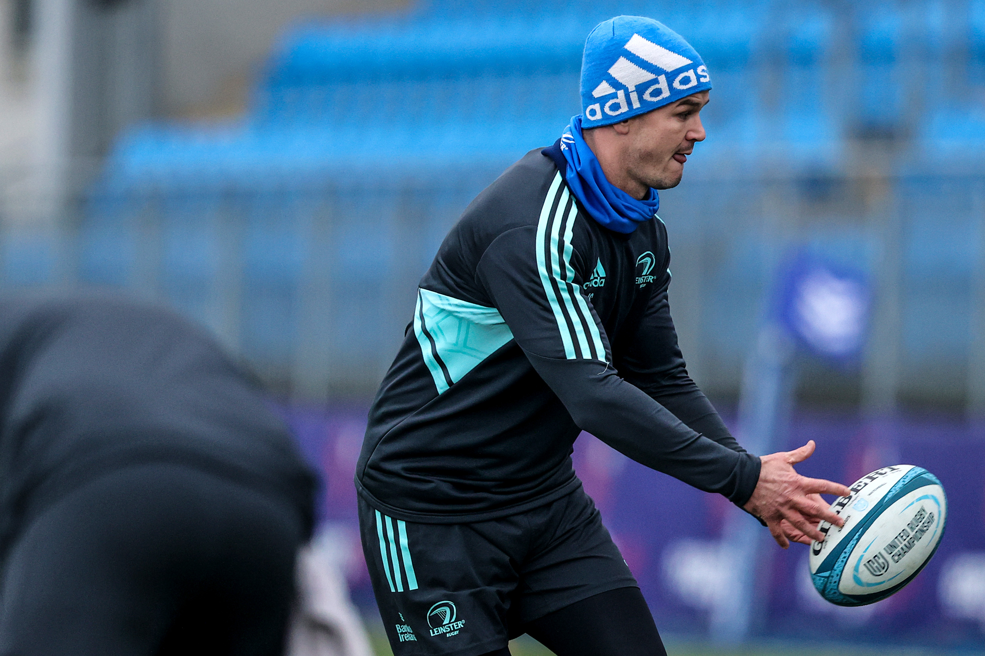 Leinster vs Connacht Johnny Sexton returns as captain for New Years clash 