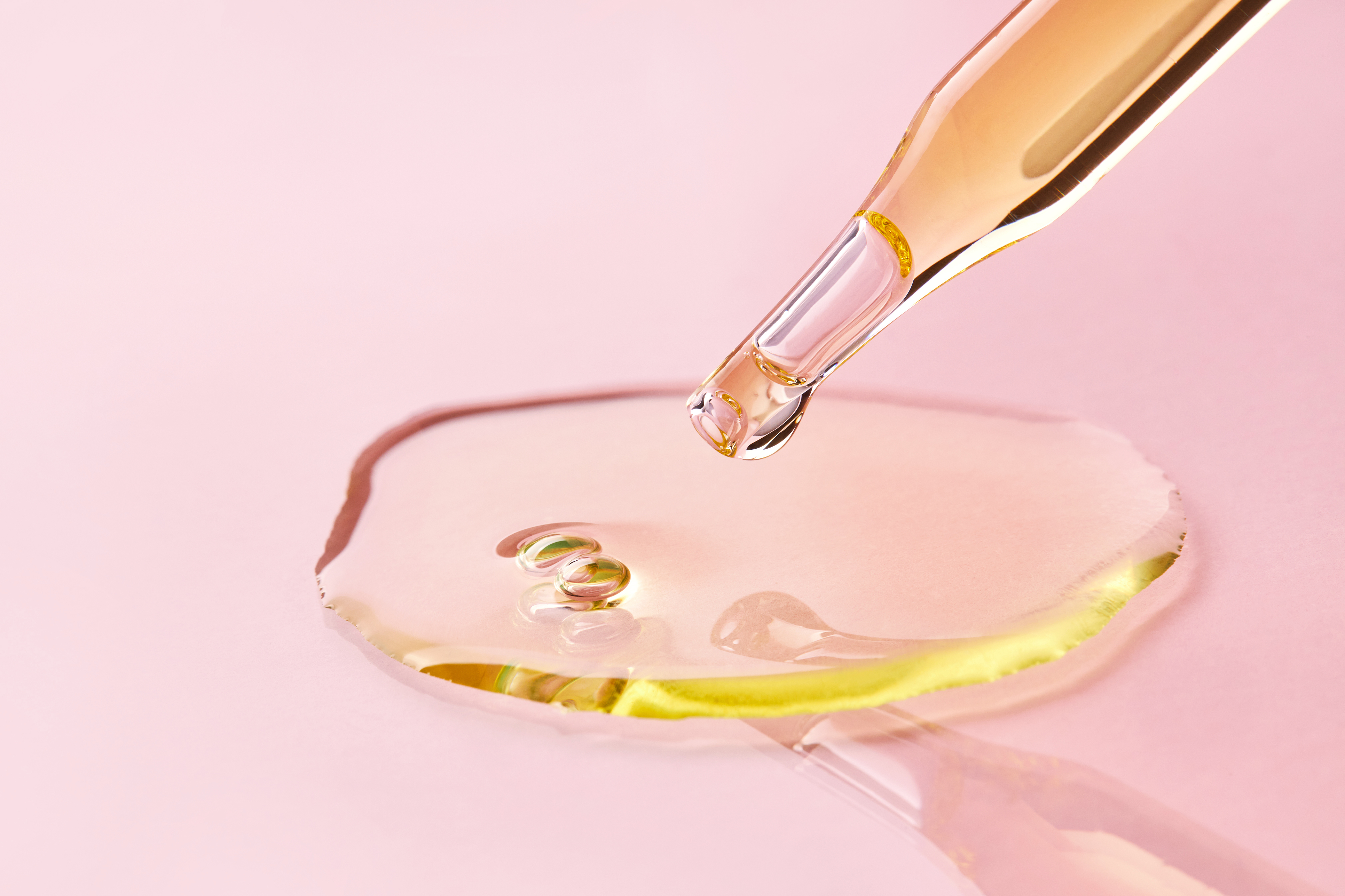 Retinol rules: How to use the most effective (and irritating) skincare  ingredient – The Irish Times