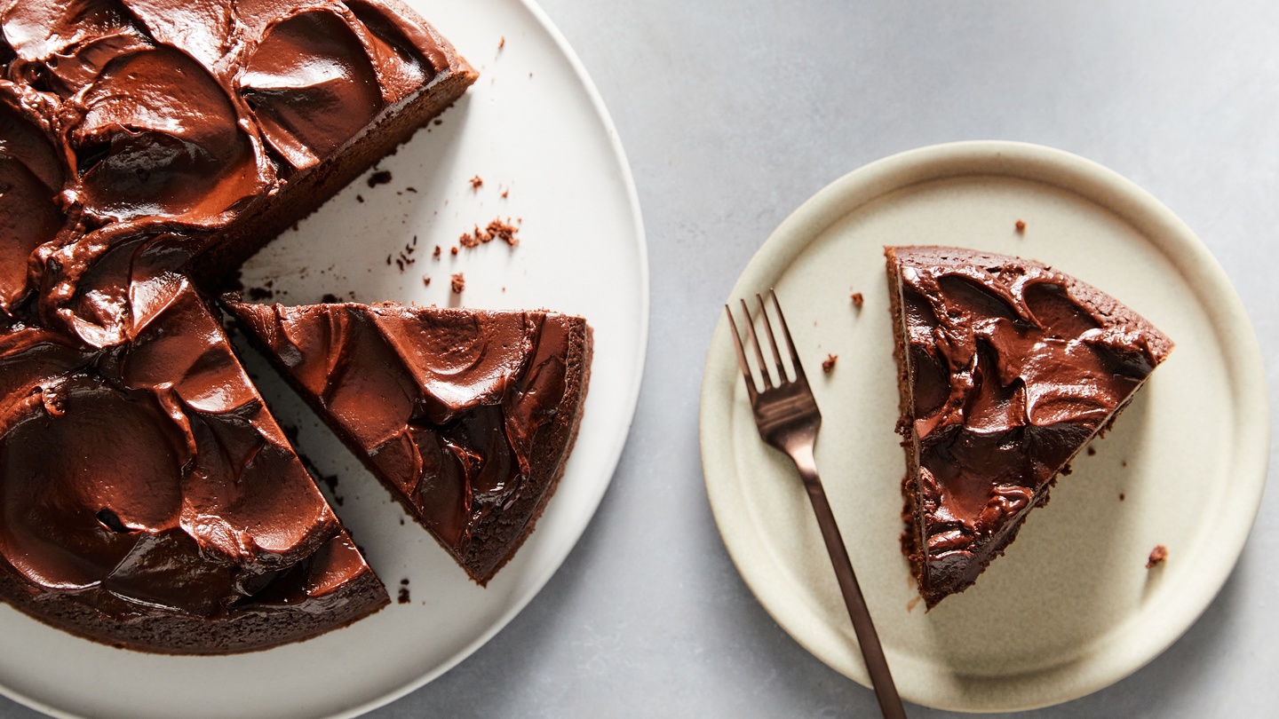 Celebrate Brazil Soccer with a Delicious Cake