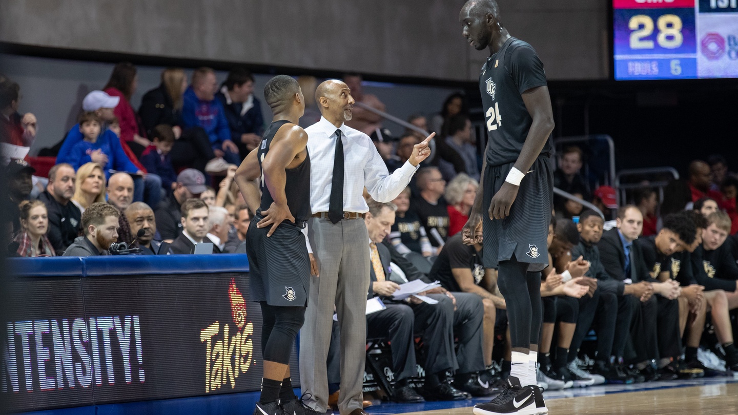 At 7ft 6in tall, why are NBA teams reluctant to sign Tacko Fall? – The  Irish Times