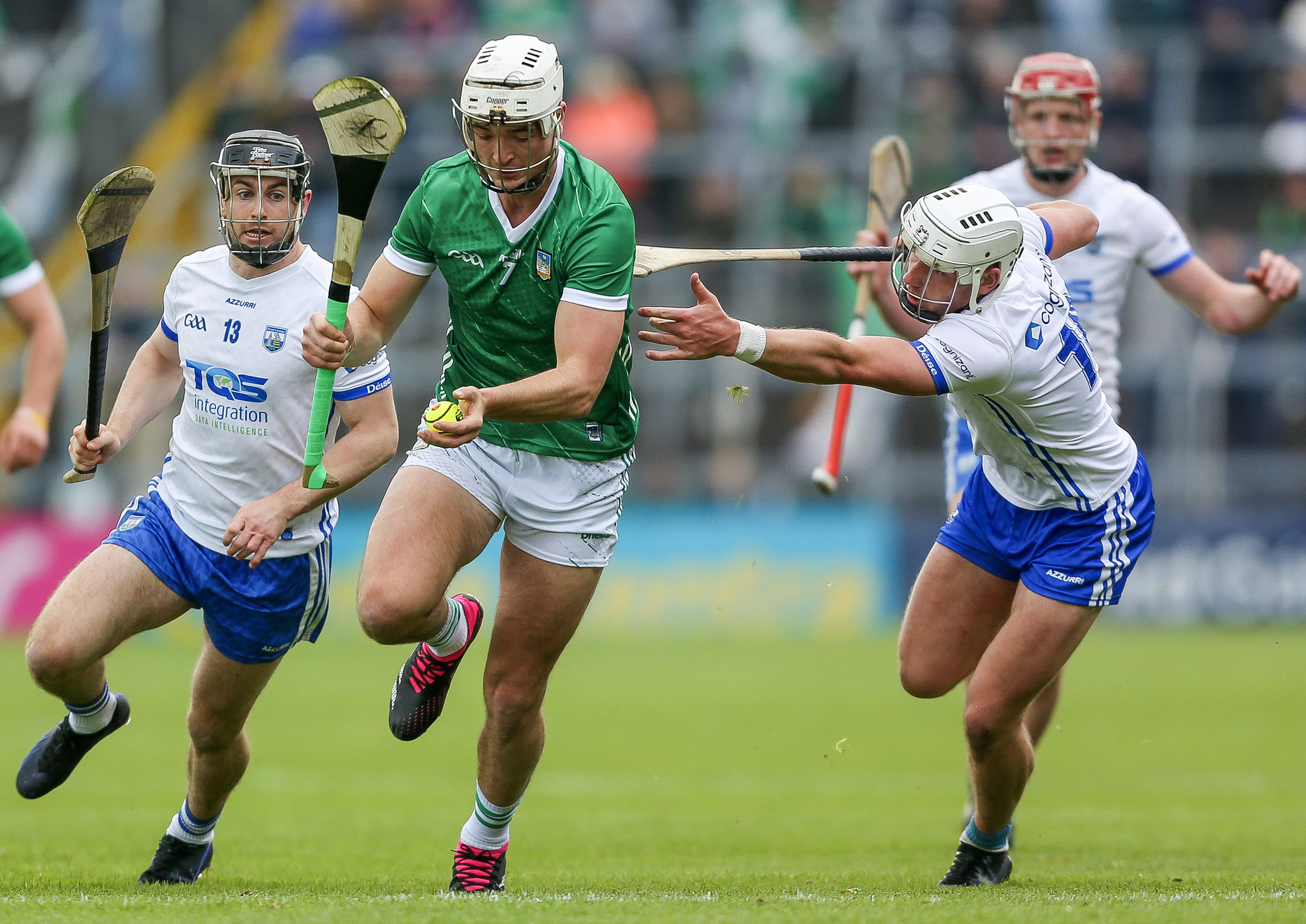 Limerick Ladies Footballer reveal new jersey as they announce partnership  with Azzuri