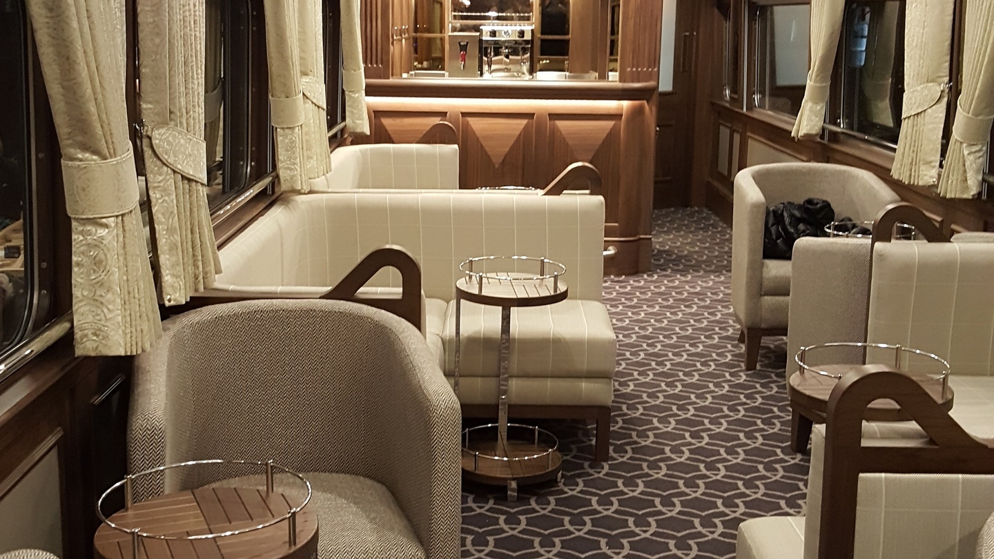 All aboard the €3,000 luxury train. Is it worth the money? – The Irish Times