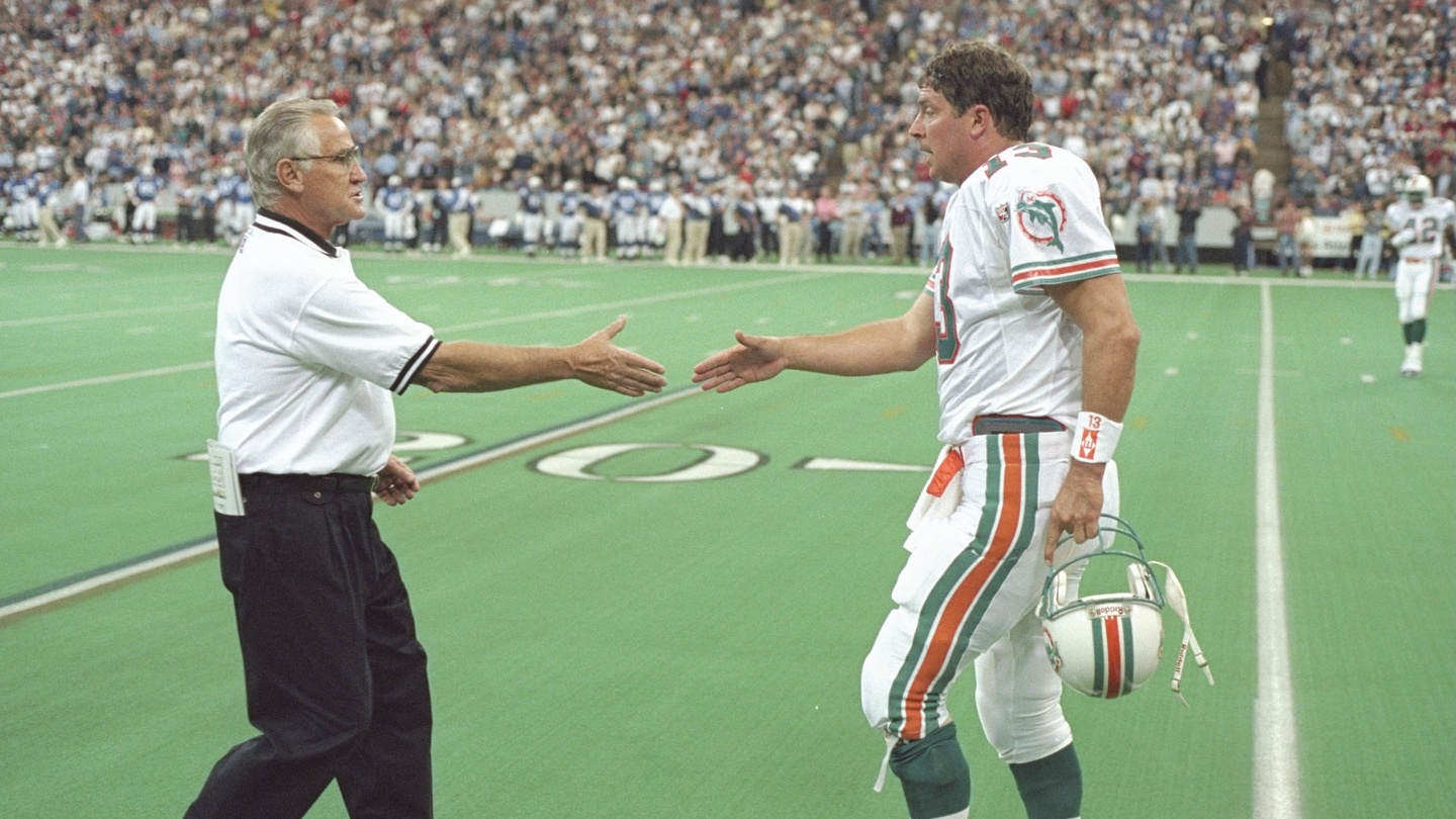 Don Shula: Miami Dolphins Super Bowl-winning head coach dies, aged 90 - BBC  Sport