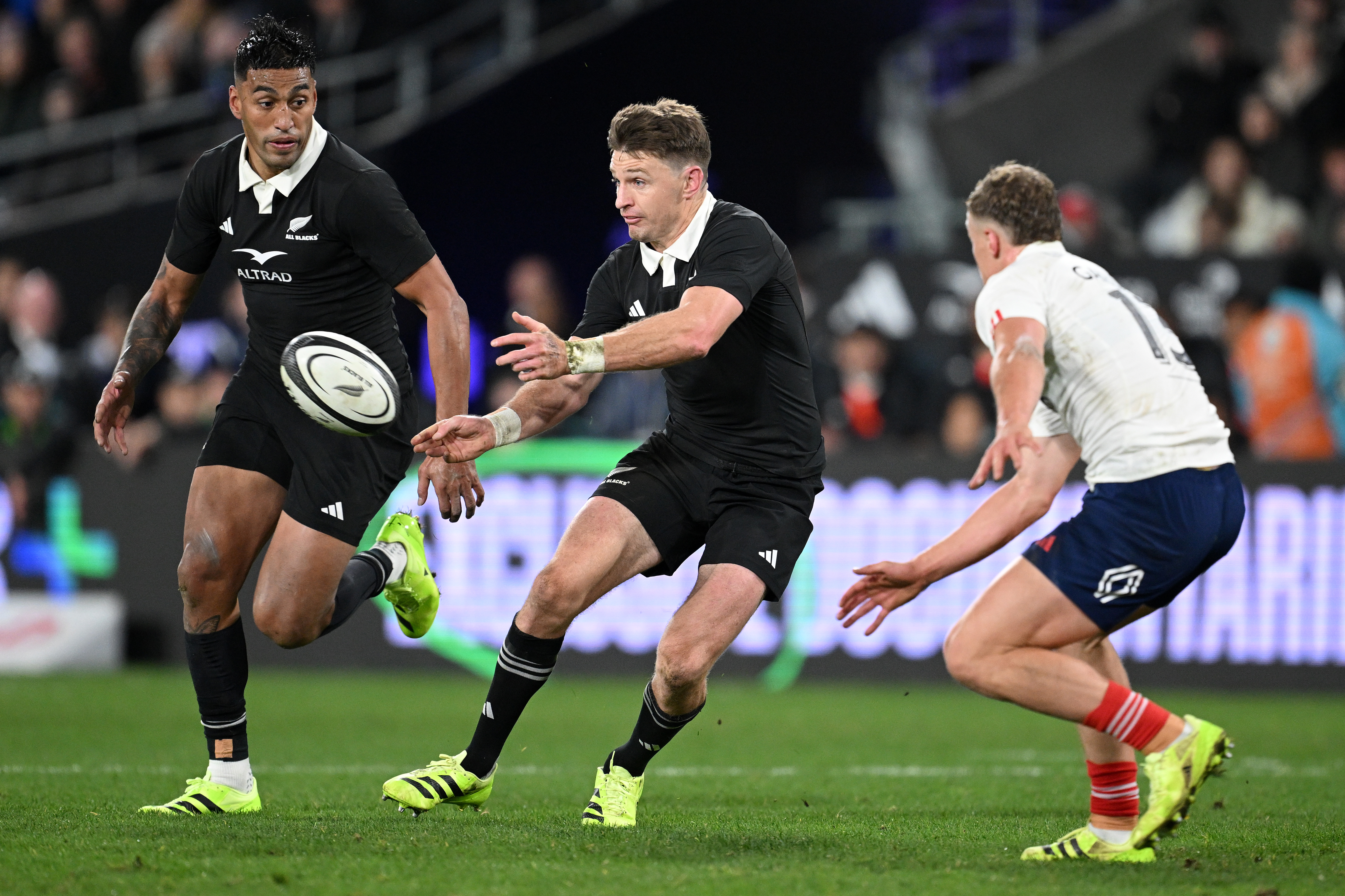 Beauden Barrett eyes New Zealand number 10 jersey after move