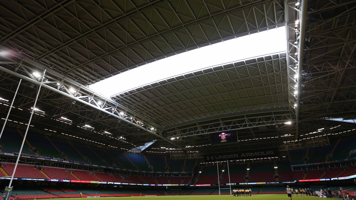 Champions League final to be played under closed roof in Cardiff