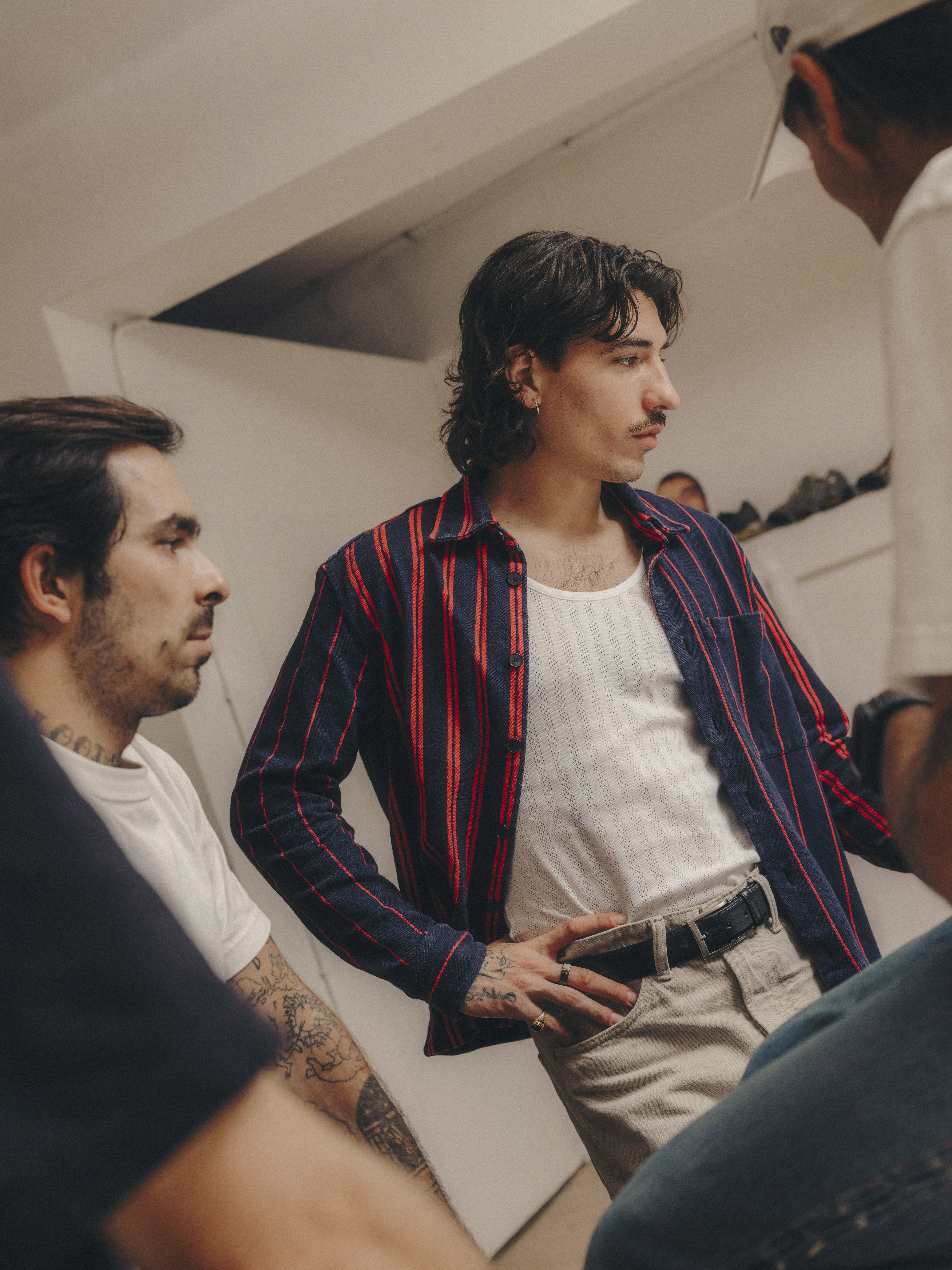 Arsenal news: Hector Bellerin pretty in pink as he takes to the catwalk for  Louis Vuitton