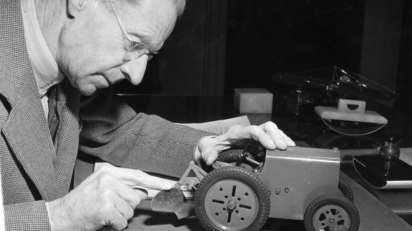 Harry Ferguson, the 'Mad Mechanic' who invented the modern tractor – The Irish Times