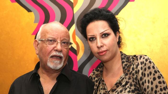 Une exposition de Mohammed Melehi est toujours un événement. Celle de ces nouvelles oeuvres, présentées, mercredi, à Casablanca, dans le cadre d'un vernissage à Loft Gallery, n'a pas fait exception. L'artiste y a accueilli le public en compagnie de son épouse. 
