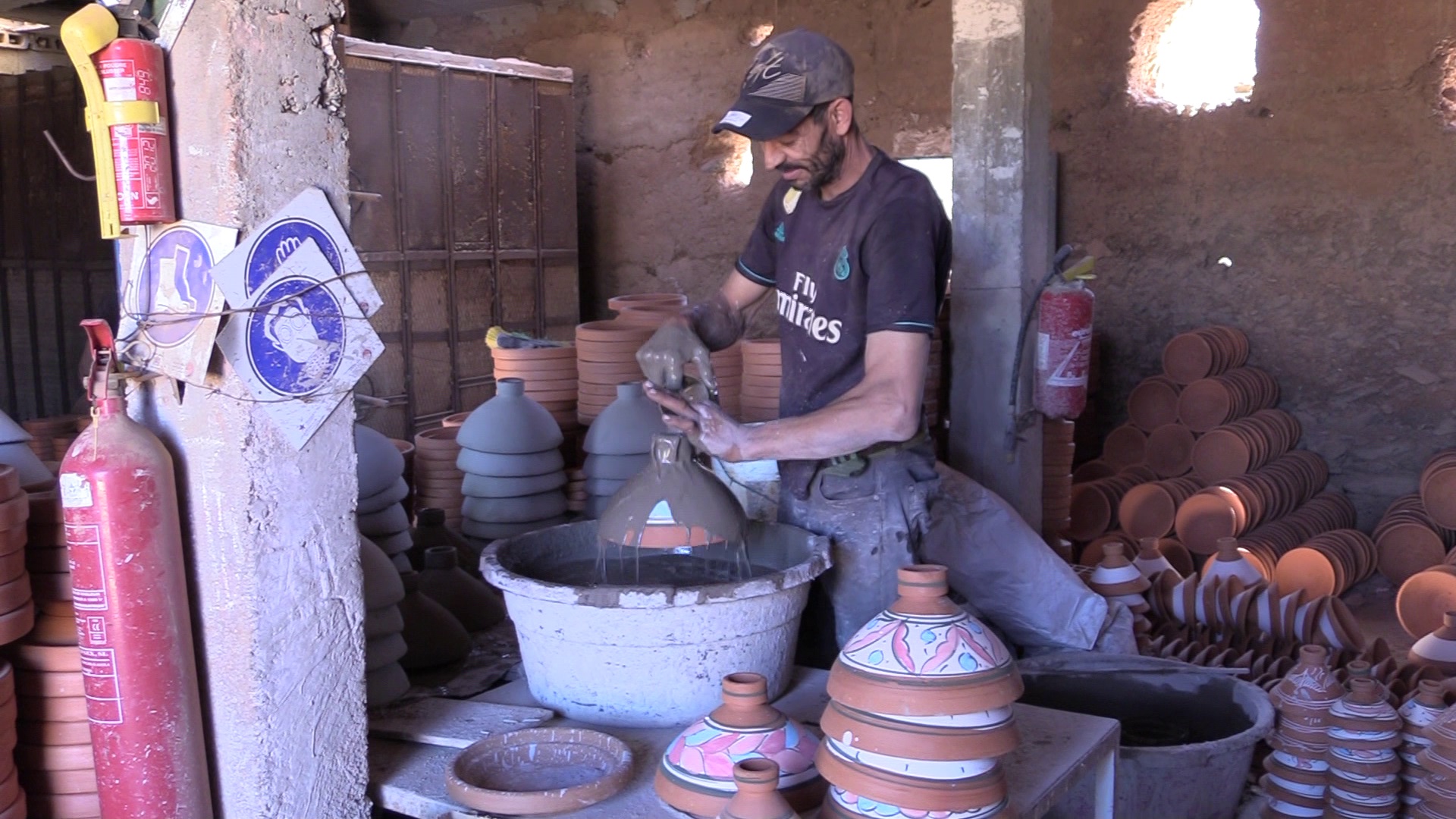 La poterie traditionnelle - Artisans du monde