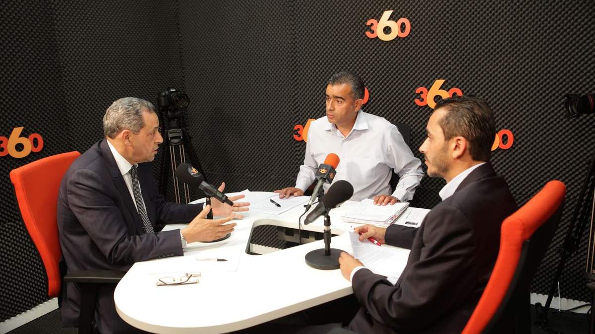 Mohand Laenser, premier invité de la nouvelle émission de débat de Le360, animée par Rachid Hallaouy.
