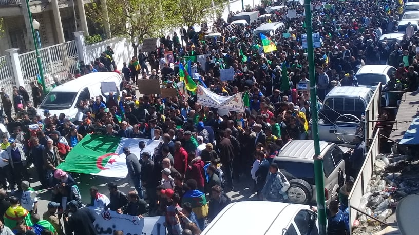 Algérie: 4ème vendredi de la colère contre Bouteflika. A Tizi Ouzou.
