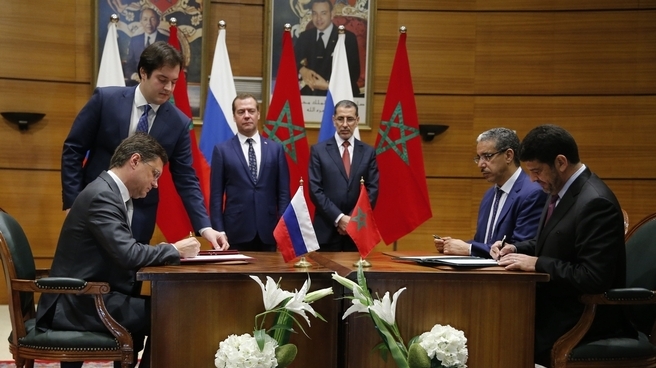 Onze accords de coopération ont été signés entre le Maroc et la Russie.
