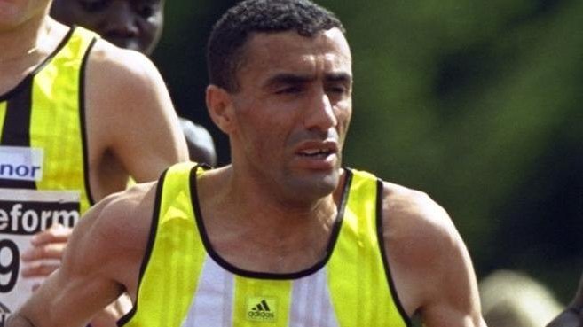 خالد السكاح، أحرز  الميدالية الذهبية لسباق الجري لمسافة 10,000م، في أولمبياد 1992 في مدينة برشلونة الأسبانية، إضافة إلى العديد من الميداليات.
