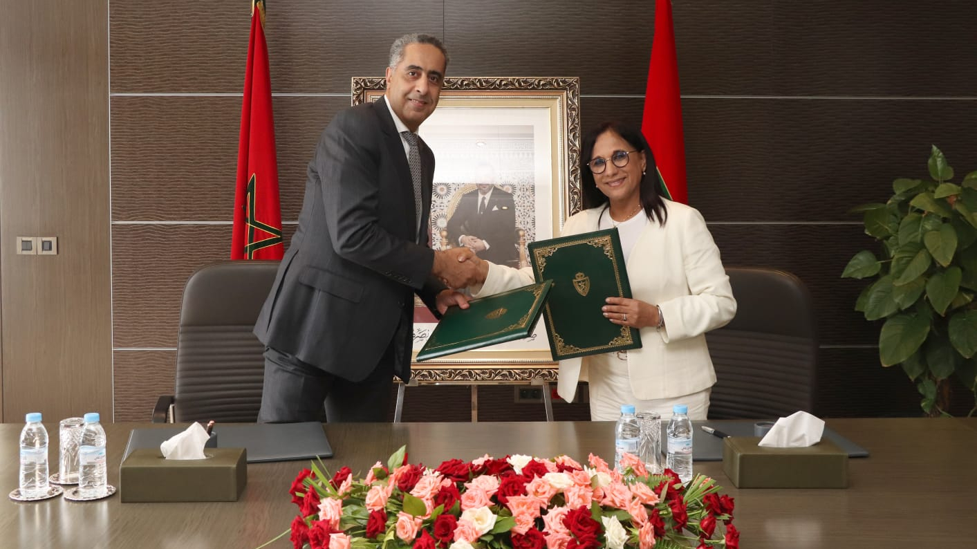 Abdellatif Hammouchi, directeur général de la Sûreté nationale, et Amina Bouayach, présidente du Conseil national des droits de l'homme (CNDH), ont signé, mercredi 14 septembre 2022, une convention-cadre de partenariat.
