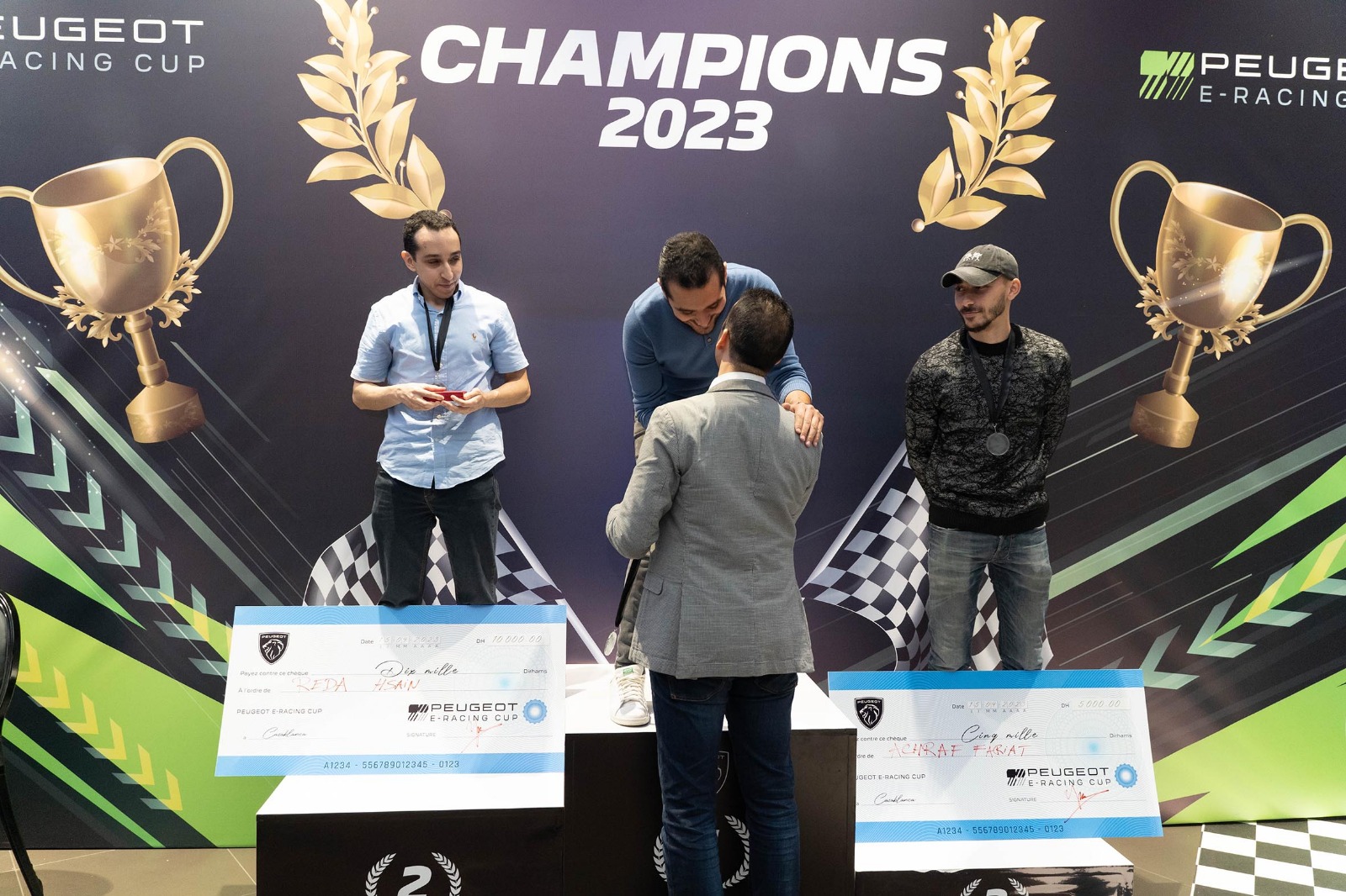 Peugeot a organisé, du 22 mars au 14 avril 2023 dans cinq villes du Maroc, la Peugeot E-Racing Cup, une compétition de simulation de course automobile.