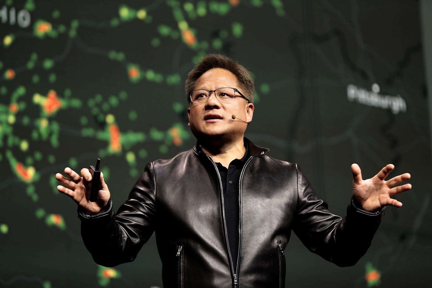 En dixième position de ce Top10, Jensen Huang, cofondateur et PDG de Nvidia, qui s'est enrichi de 29,8 milliards, établissant sa fortune à 43,6 milliards de dollars.