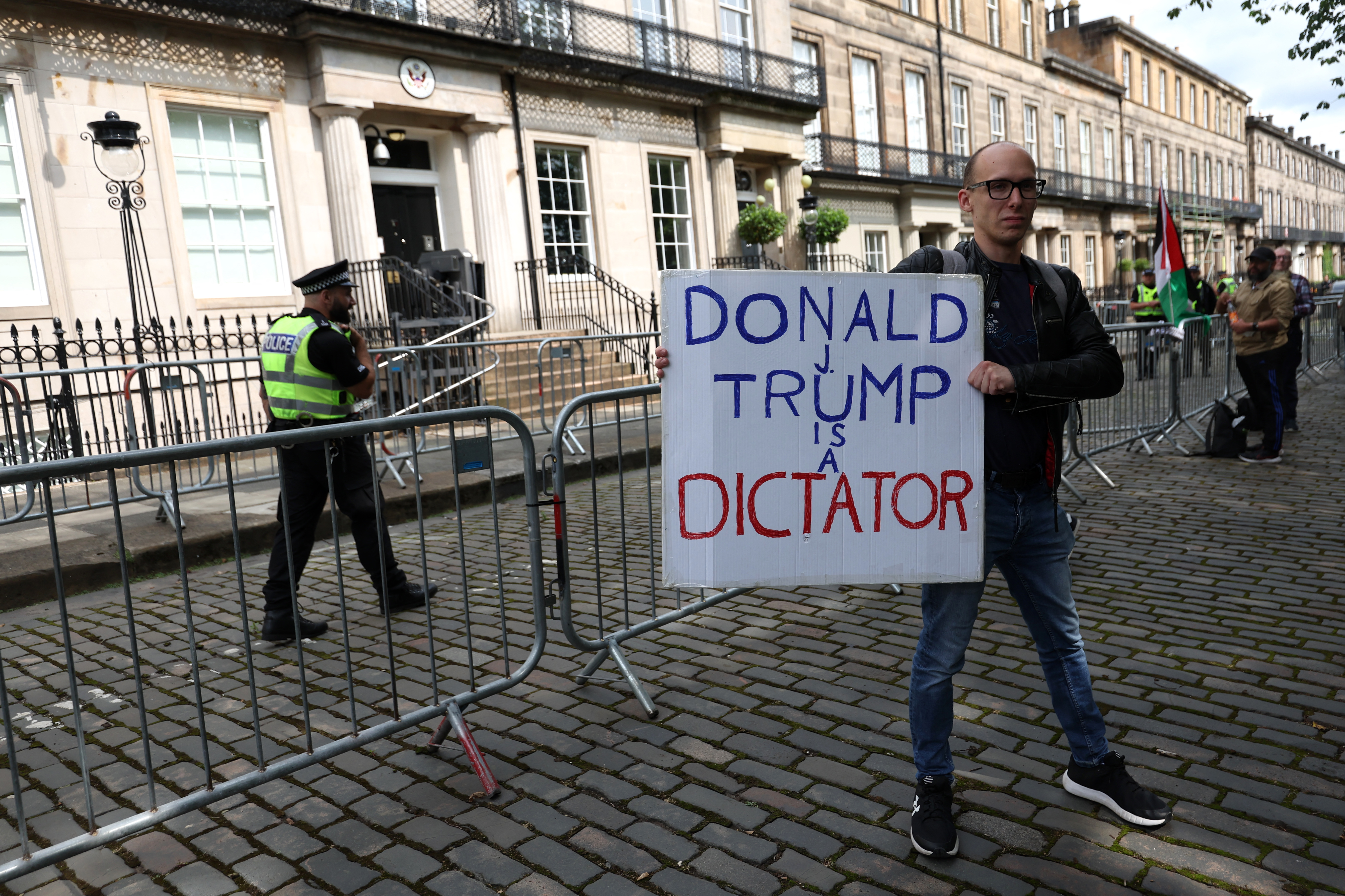 Monde | Retrouvez toute l'actualité du Maroc et du monde, en temps réel, sur le premier site d'information francophone au Maroc : www.le360.ma
