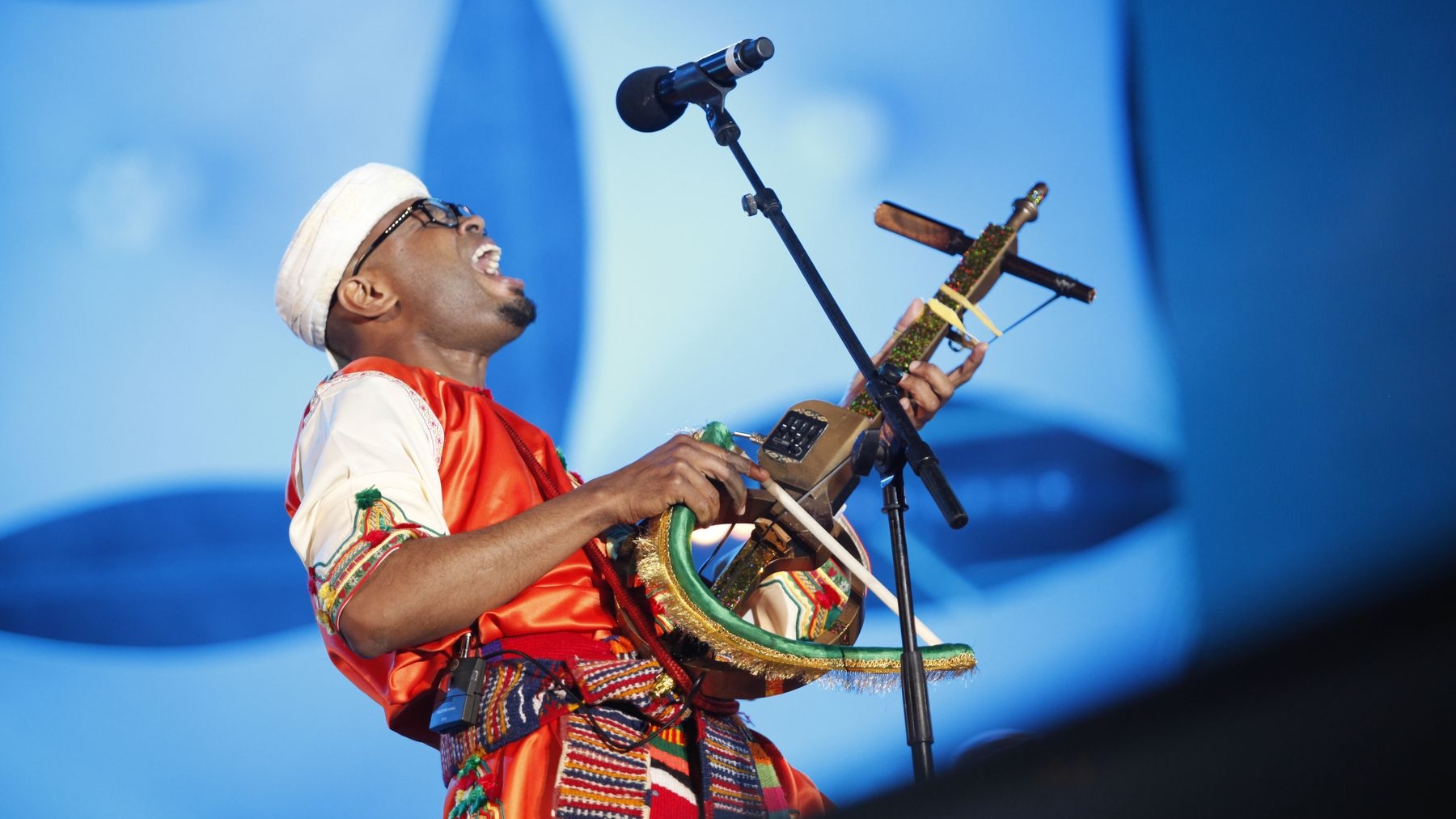 Le groupe porte bien son nom de "Ribab" à la manière dont il met à l'honneur les sonorités de cet instrument traditionnel amazigh
