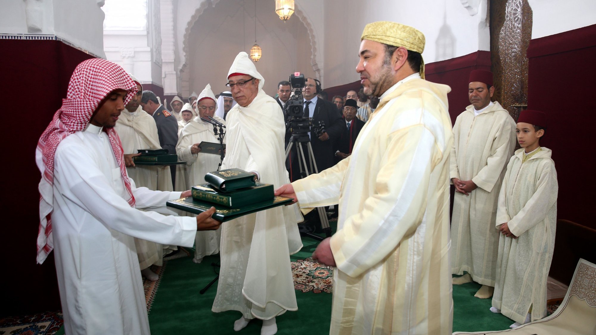 Remise des Prix Mohammed VI de la pensée et les études islamiques.
