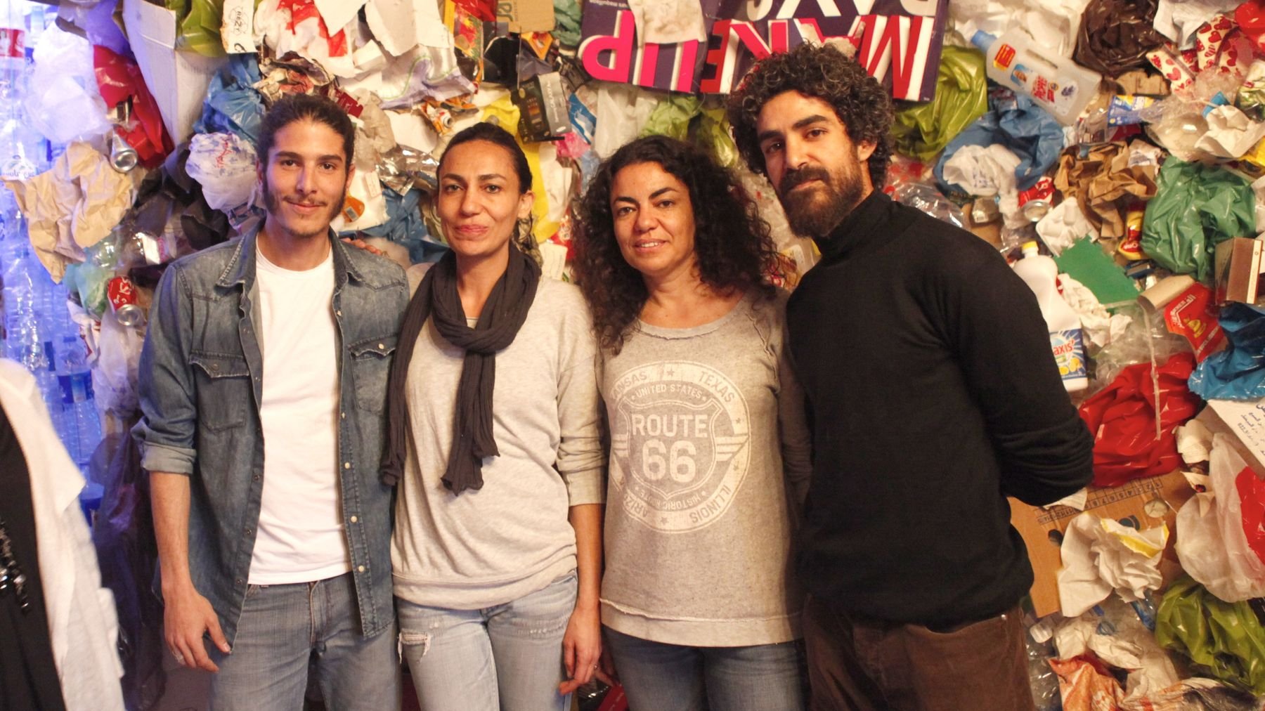 Othman Zine, Ghizlane Salhi, Katia Salhi et Saad Alami, quatre artistes marocains réunis autour d'une même cause, ont séduit les visiteurs de la Biennale.
