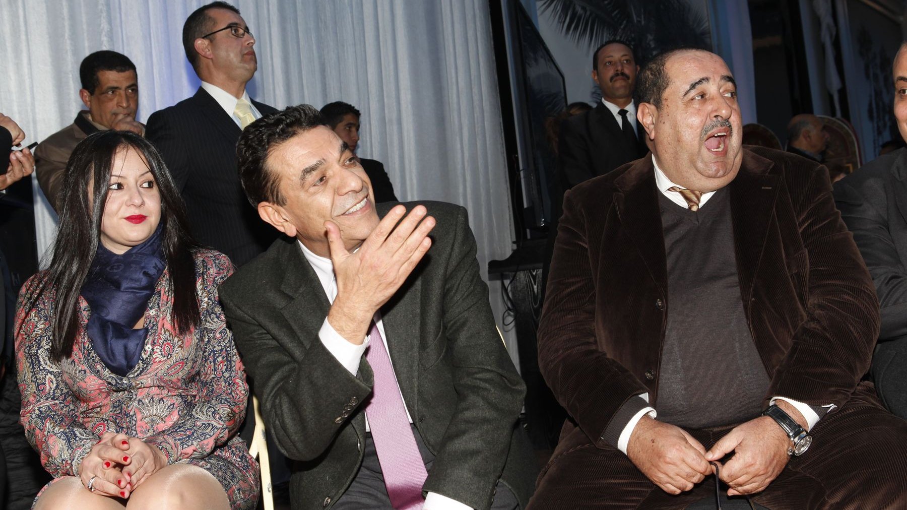 Même Driss Lachgar (USFP) semble être atteint d'un fou rire. Décidément, le rire de Mohamed El Ouafa est contagieux...
