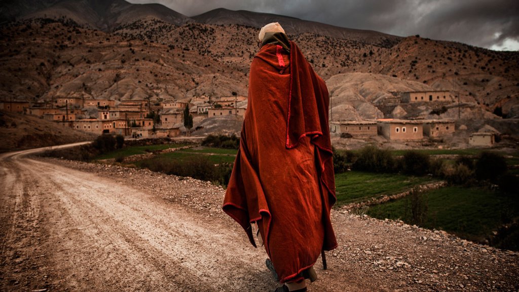 L'ariste photographe Luciano D'Angelo, un grand amoureux du Maroc qui s'est attaché à "révéler une autre facette de la culture et de l’identité marocaines, inconnue pour nombre d’Italiens : la vie des Amazighs dans les Haut, Moyen et Anti Atlas".
