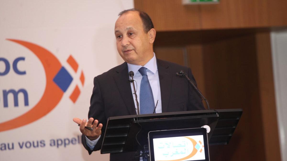رئيس المجلس المديري لـ"اتصالات المغرب" عبد السلام أحيزون يقدم نتائج مجموعته لسنة 2014
