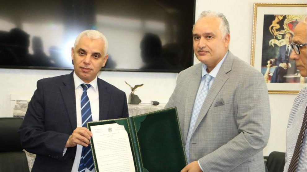 Le ministre de la Santé et de la Protection sociale, Khalid Aït Taleb, et le président du Syndicat national de médecine générale, Tayeb Hamdi.
