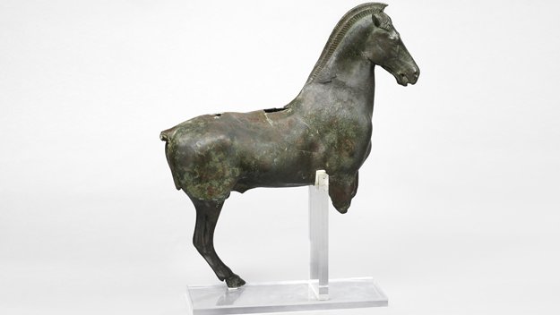 Un cheval de bronze
