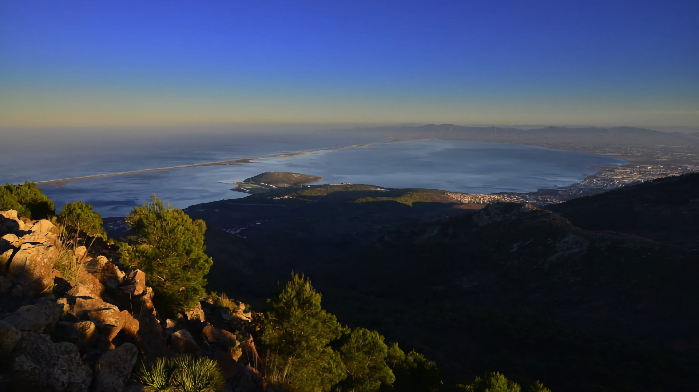 Politique | Retrouvez toute l'actualité du Maroc et du monde, en temps réel, sur le premier site d'information francophone au Maroc : www.le360.ma