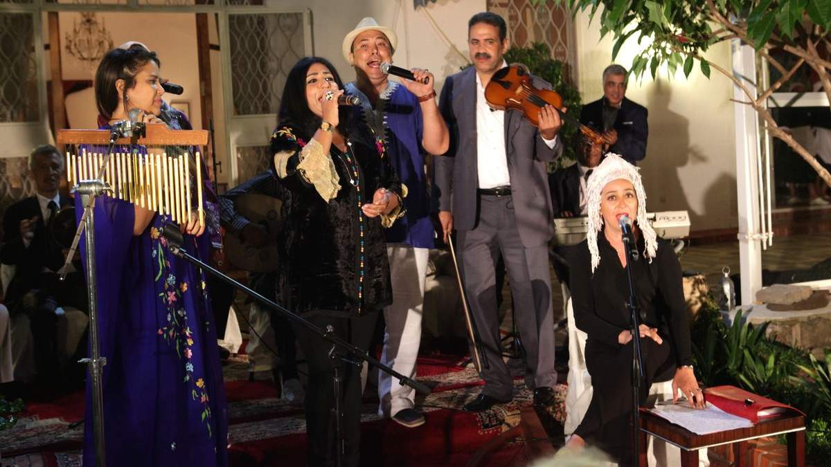 مجموعة موسيقية أحيت ليلة الموسيقى الصوفية بفيلا ميرادور بالدارالبيضاء
