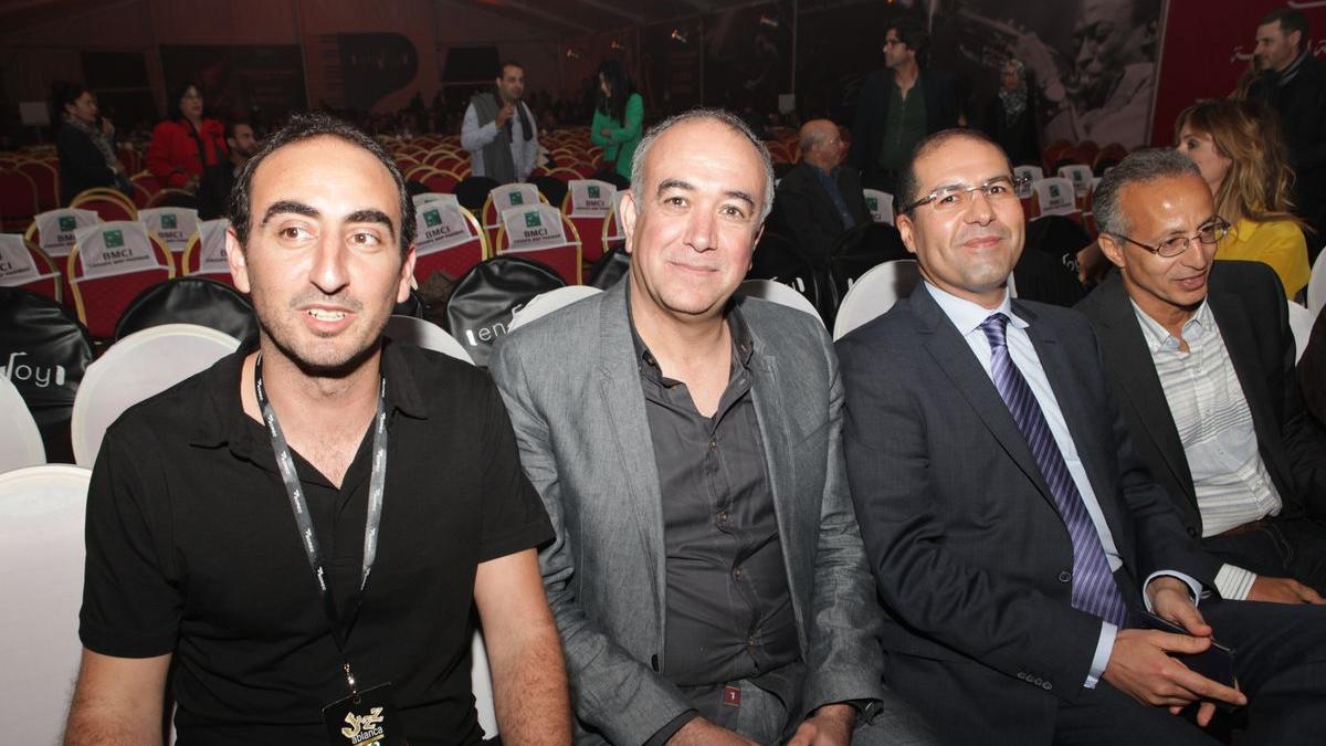 Moulay Ahmed Alaoui, organisateur de Jazzablanca et Khalid Safir, Wali du Grand Casablanca (à droite) avec un ami.
