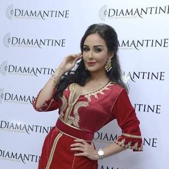 Wiam Dahmani  habillée en Diamantine
