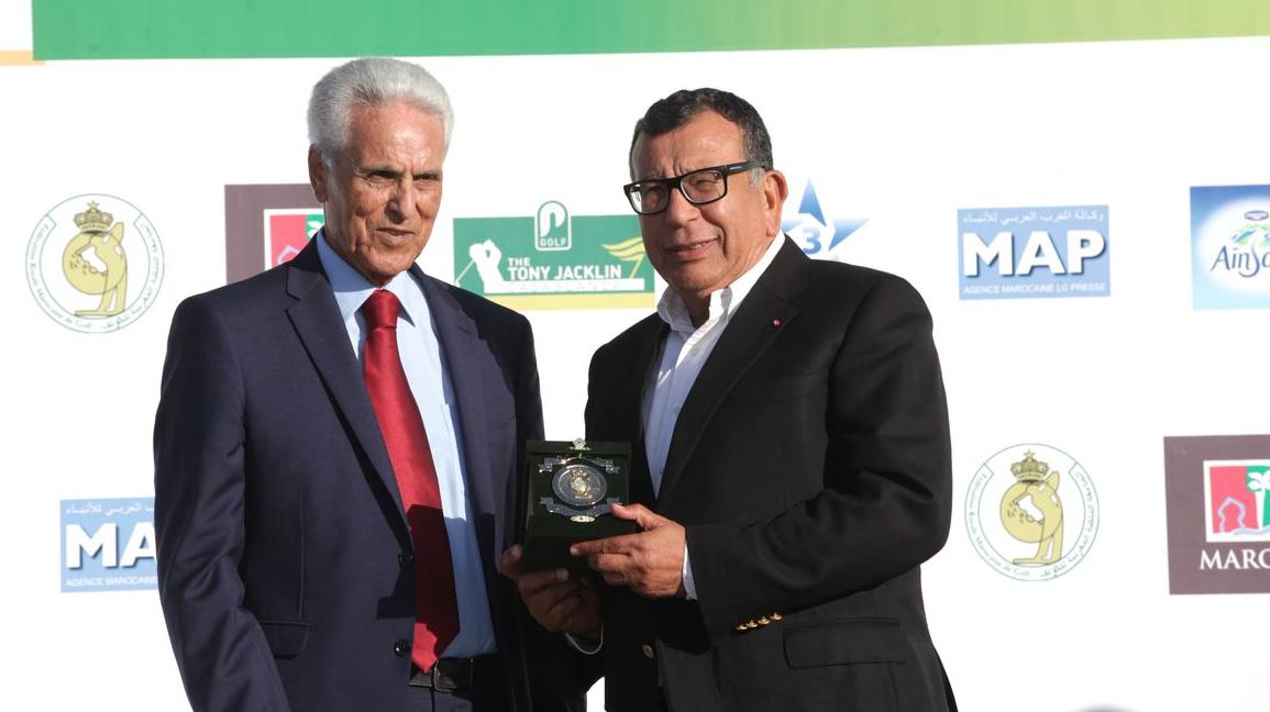 Le vice-président du Comité national olympique marocain (CNOM), Kamal Lahlou, a lui aussi reçu un trophée. 
